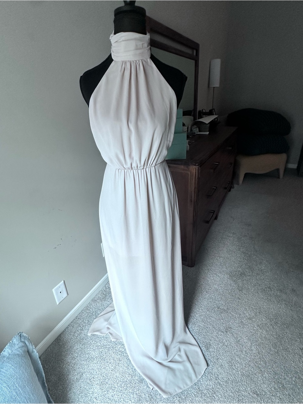 ✨ NWT Show Me Your Mumu Halter Maxi Dress in Light Blush/Champagne
